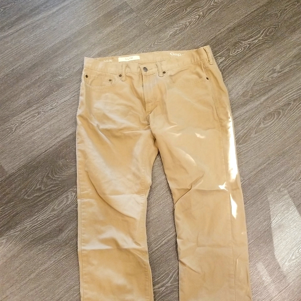 Men's Gap Slim Fit Khaki Pant